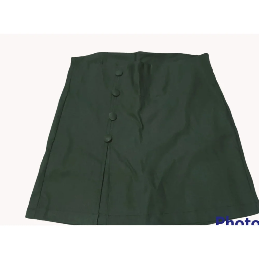 Saia Curta Cintura Alta Bengaline Fenda Lateral Branco