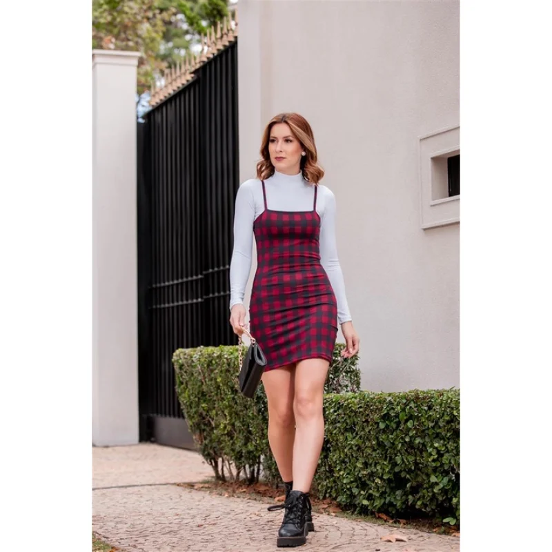 Moda Gringa: Vestido Xadrez Bordo Alcinha G