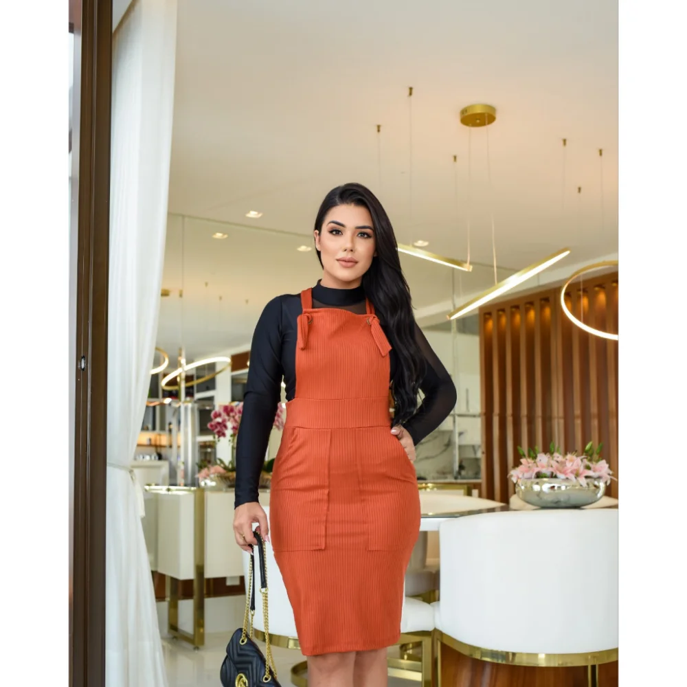 Jardineira Midi Lisa Canelada - Salopete com Bolso e Alça Regulável MESCLA