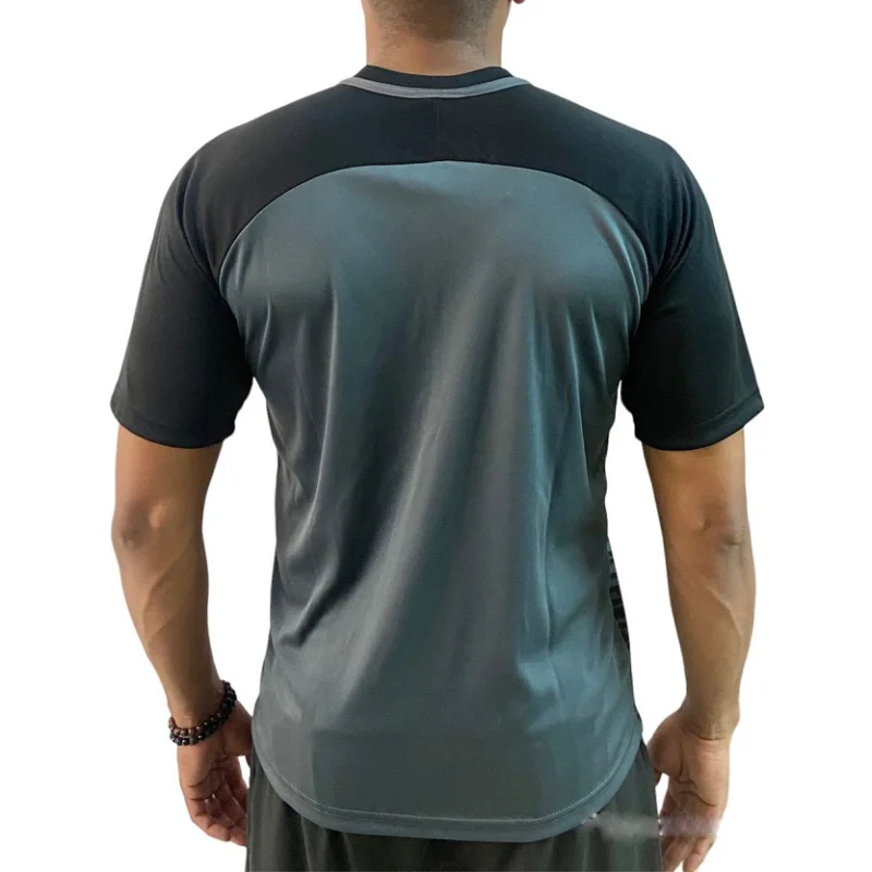 Promoção Camiseta Dry Fit Esportiva Treino Academia Corrida cinza chumbo