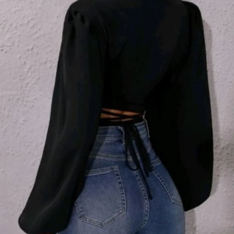 Cropped Transpassado Manga Bufante - Crepe Duna Preto