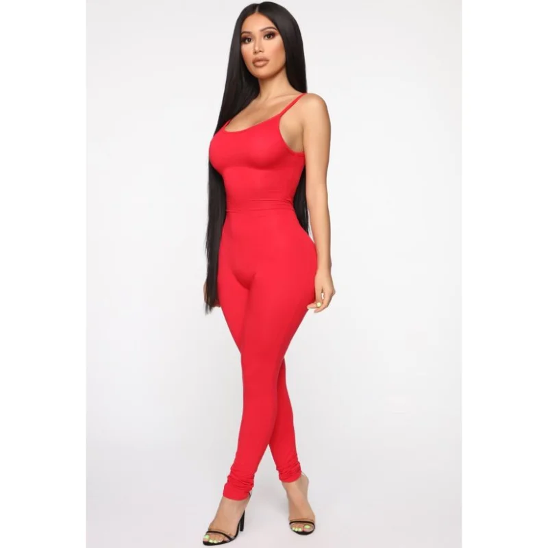 Moda blogueira: Macacão longo gringo de alcinhas, decote redondo - várias cores BRANCO/OFF WHITE