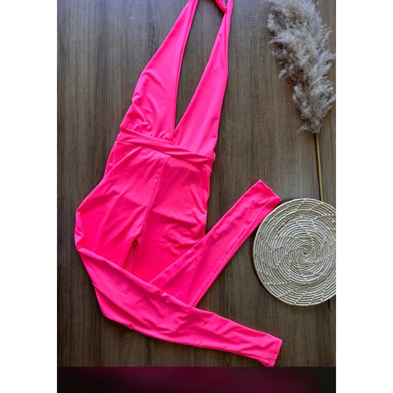 Macacão Longo Gringa Mirela Decote U em Tecido de Suplex Pink