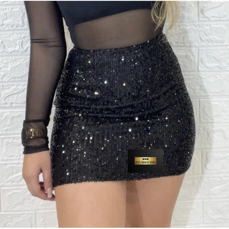 Moda feminina: Saia curta preta com paetês, brilho e estilo para balada Preto