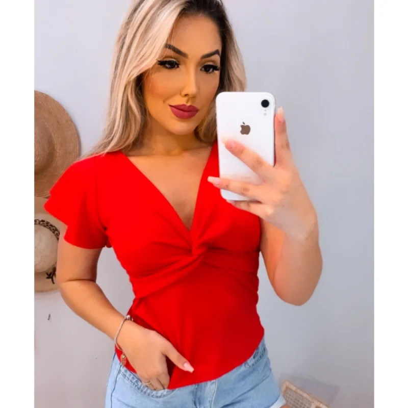 Promoção Blusa Manga Curta Decotada Canelada - P M G Preta