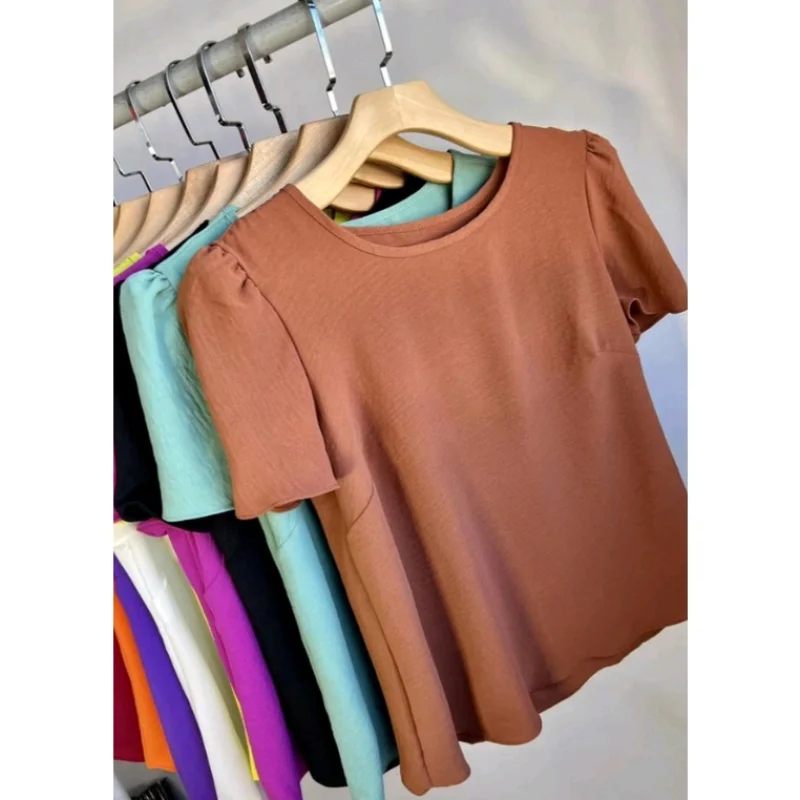 Tendência Verão 2023: Blusa Feminina Manga Curta em Várias Cores Verde Bandeira Duna