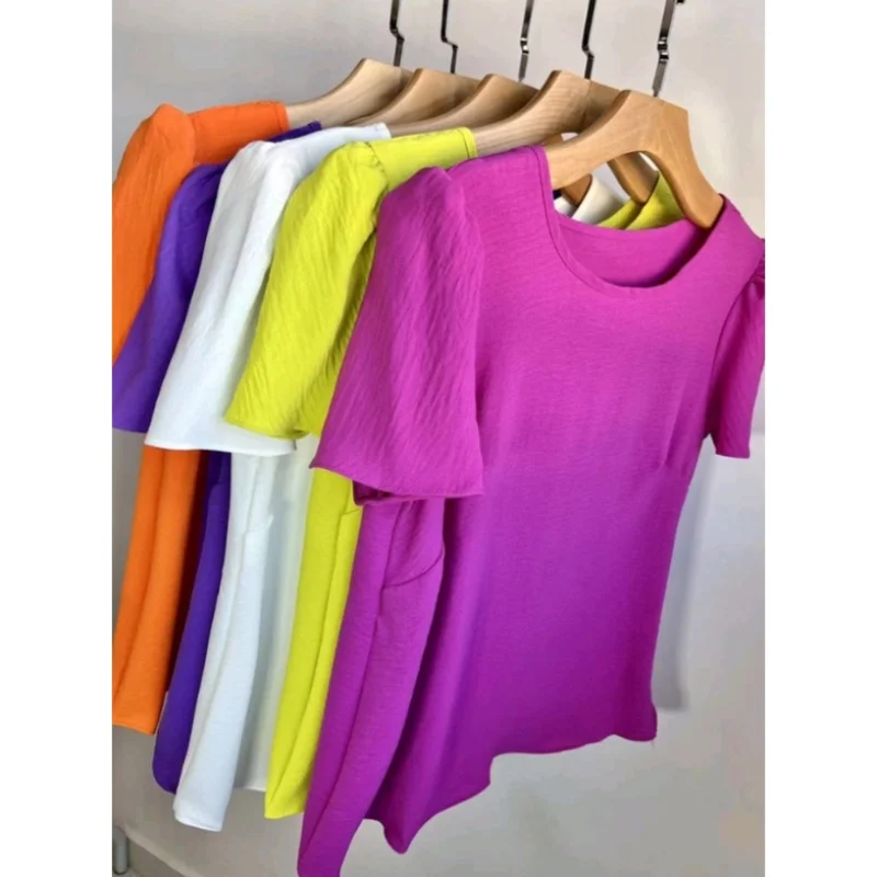 Tendência Verão 2023: Blusa Feminina Manga Curta em Várias Cores Verde Bandeira Duna