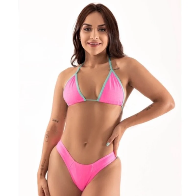 Moda praia asa-delta: biquíni fio dental para arrasar P