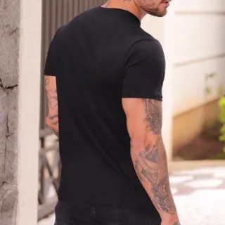 Camiseta Básica Masculina Lisa Premium Algodão Preto - G