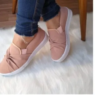 Sapatilha nobuk feminina slip on com laço