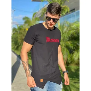 Lancamento Camiseta Longline Masculina Oversized - Camisa Vermelha com preto.