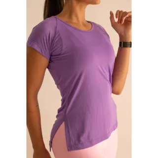 Camiseta Academia Feminina Dry Fit Poliamida Furadinha Tapa Bumbum - VERDE PICOLÉ