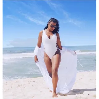 Maiô cavado com decote profundo e trançado nas costas - Suplex - Vermelho canelado l