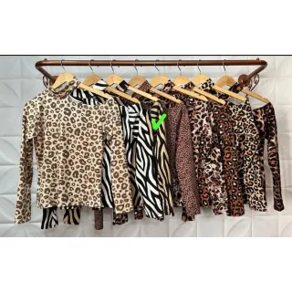 Blusa Animal Print Feminina Choker Manga Longa Ombro a Mostra - Zebra Bege - Manga Longa
