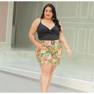 Promoção 2023: Florais Feminino Malha Crepe curto com cinto - Preto