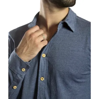 Malha Sustentável Manga Longa Slim Masculina - Estilosa para o Homem Moderno - Marrom