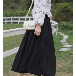 Moda Feminina: Saia Três Maria Midi/Longa com Forro - Verde Bandeira