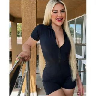 Moda Gringa Macacão Manga Longa Canelado Branco com Zíper - Macaquinho Preto Canelado 101