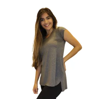 Conjunto Fitness Feminino: Blusa Tapa Bumbum + Calça, ideal para academia - Preto/chumbo