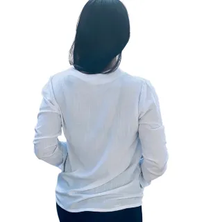 Blusa Manga Longa Feminina Com Bolsos - Social e Casual - Preto