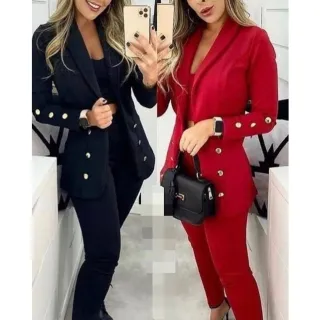 Elegante e confortável conjunto de calça, top e blazer para todas as ocasiões - Azul Marinho