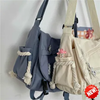 Bolsa Coreana Retrô de Nylon - Grande Capacidade Harajuku - Preto + Emblema + Dinossauro