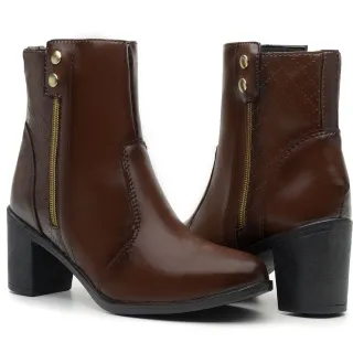 Dona Beja - Bota Confortável Feminina Salto Alto Cano Médio Exclusiva - Preto