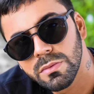 Óculos confortáveis de sol redondo masculino com proteção lateral UV400 para ciclismo à prova de vento - Preto