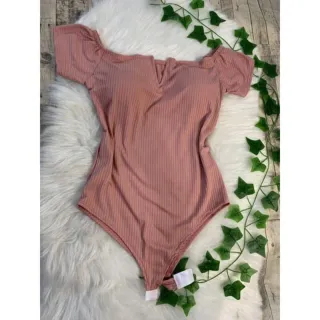 Veste Feminina Canelada com Detalhe em V - Tamanhos M, G e GG - Amarelo