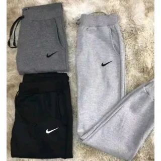 Kit com 2 Calças Masculinas de Moletom Flanelado Grosso (VARIADAS) - Variadas