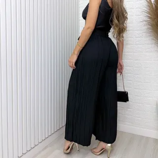 Moda Feminina: Calça Pantalona Lisa Plissada com Cinto Amarrada - Verde