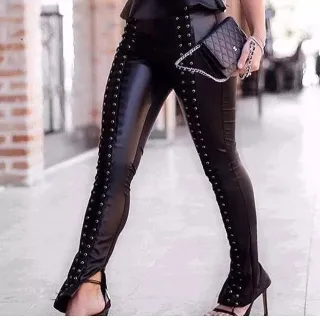 Lançamento: Legging Preta Feminina Skinny com Cordão e Ilhós em Cirre - G