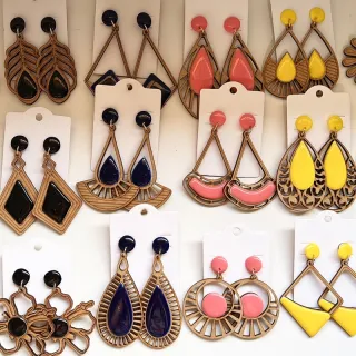 Feminino Brinco Madeira Mdf com resina - A15