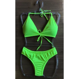 Moda Praia Plus Verão - Biquini Asa Delta Aviador G Com Bojo - Verde Militar