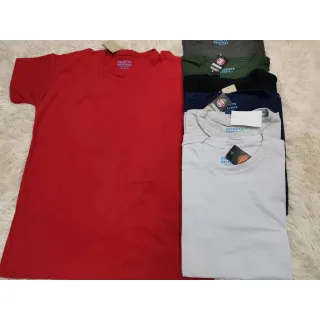 Preços acessíveis: Camiseta masculina lisa básica 100% algodão - Preto