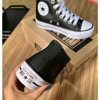 Bota feminina plataforma couro cano alto branco off white - Preto Couro Bota Plataforma