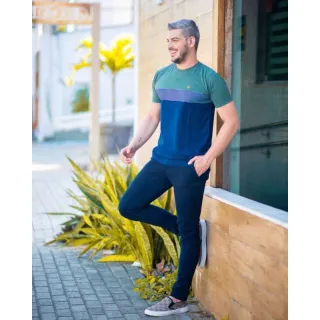 Camiseta Luxo Colorida Masculina Fio 30.1 Elastano - Azul Marinho e Vermelho
