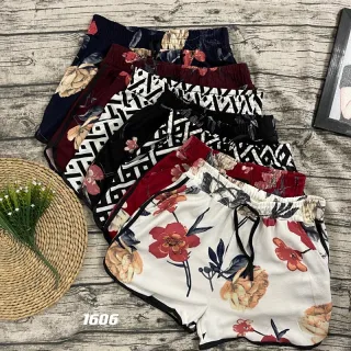 Moda feminina: Shorts estampado floral elástico com bolso aberto