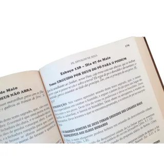 Erivaldo de Jesus | Kit 2 Volumes Esboços Bíblicos 366 Livros - Único