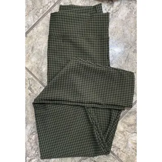 Cintura Alta Legging Xadrez: Modelagem Confortável e Estilosa