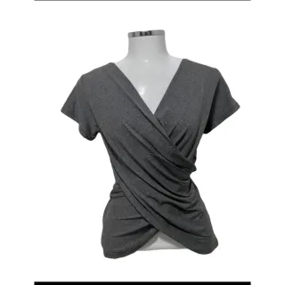 Moda Feminina Blusa Cruzada Decotada Manga Curta Transpassada - Fúcsia