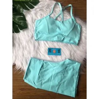 Conjunto para academia em poliamida com top bojo e short - variados