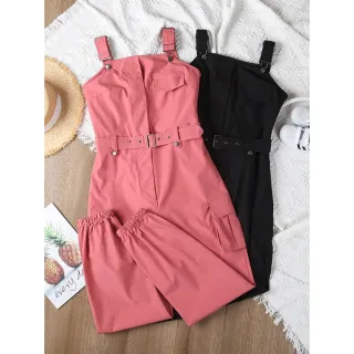 Macaquinho longo feminino com bolsos e alça de ombro, jardineira de carga - Caqui