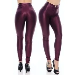 Hot Pants Cintura Alta com Bolsos e Zíper Funcional - Calça Disco Cirrê Feminina - Rose