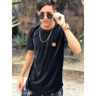 Camiseta longline masculina oversized em veludo e algodão - Verde