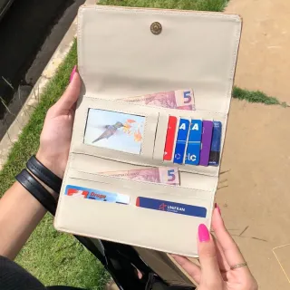 Noite e Dia: Carteira Feminina LV de Mão, perfeita para todas as ocasiões - Carteira LV Flor