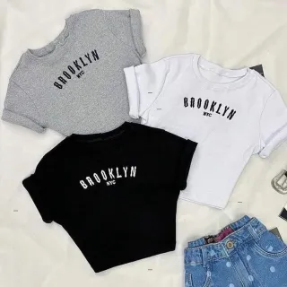 Cropped feminino bordado T-shirt Brooklyn - Cores variadas - Vermelha