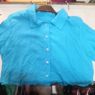 Camisa Social Cropped Feminina em Viscolinho Verão 2022