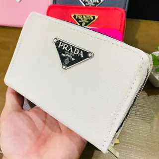 Carteira Feminina Couro Premium - Porta Cartões, Cédulas e Documentos - PD triangulo PRETA