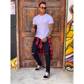 Calça Preta Rasgada Masculina Skinny com Lycra - 36